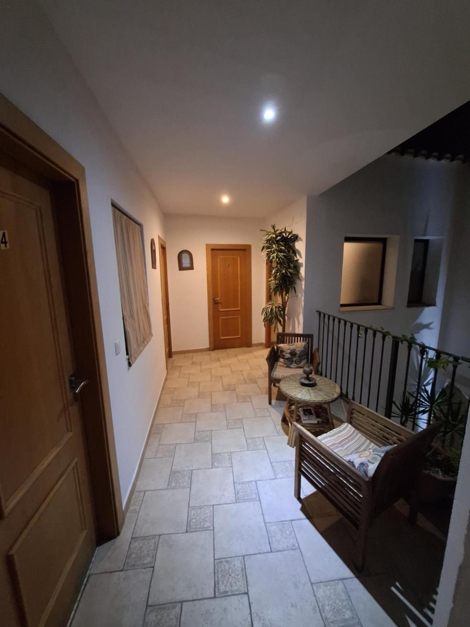 Hostal Fenix Jerez de la Frontera Exteriör bild